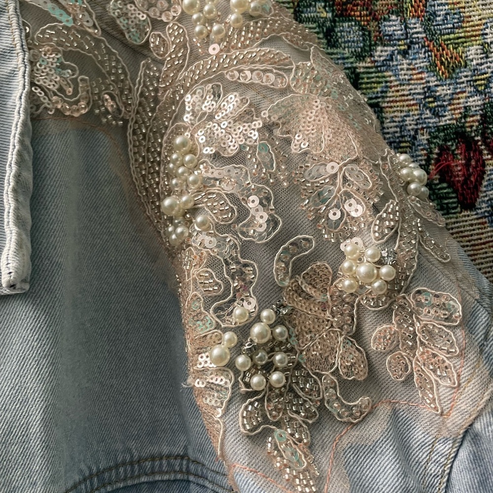 Jean jacket - Picture 2 of 5